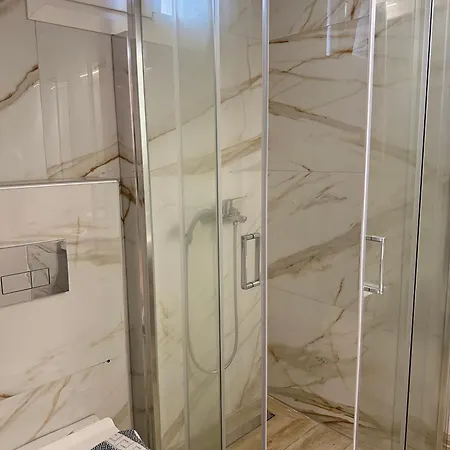 Apart Otel Roomelioti