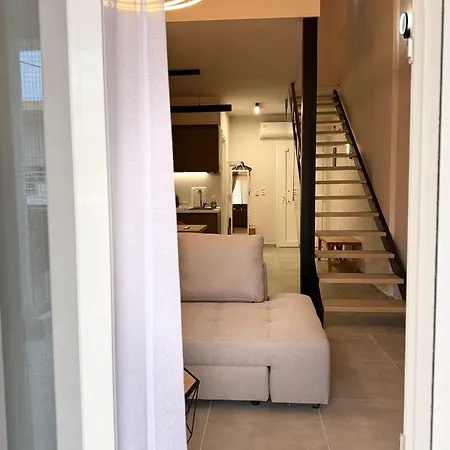 아파트호텔 Roomelioti 3*