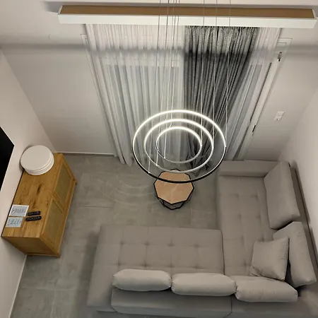 Roomelioti 3* Ofrínion