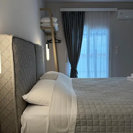 Roomelioti 아파트호텔 Ofrínion