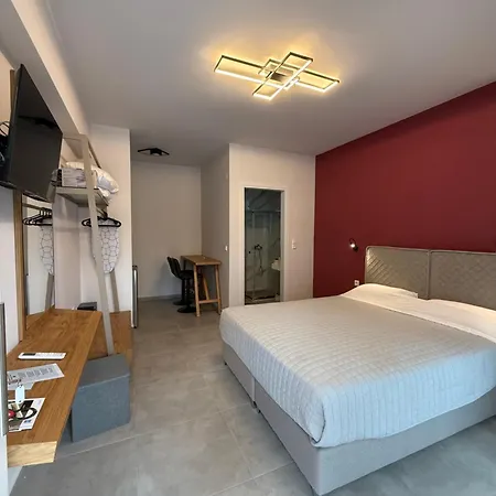 아파트호텔 Roomelioti Ofrínion