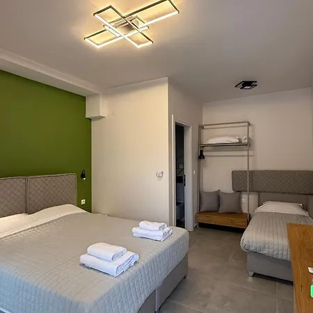 Roomelioti 아파트호텔 3*