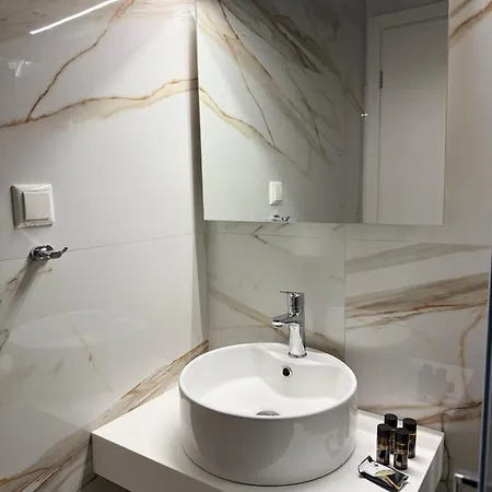 Roomelioti Ofrínion