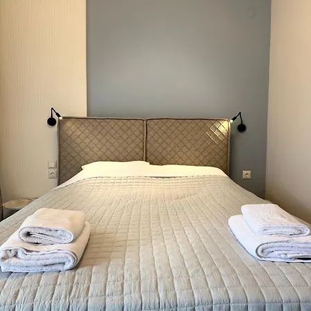 Roomelioti 3*