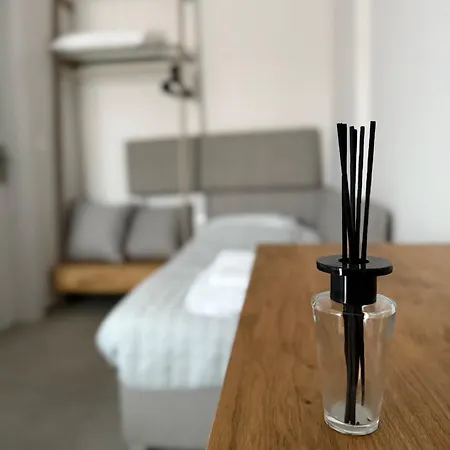 아파트호텔 Roomelioti Ofrínion