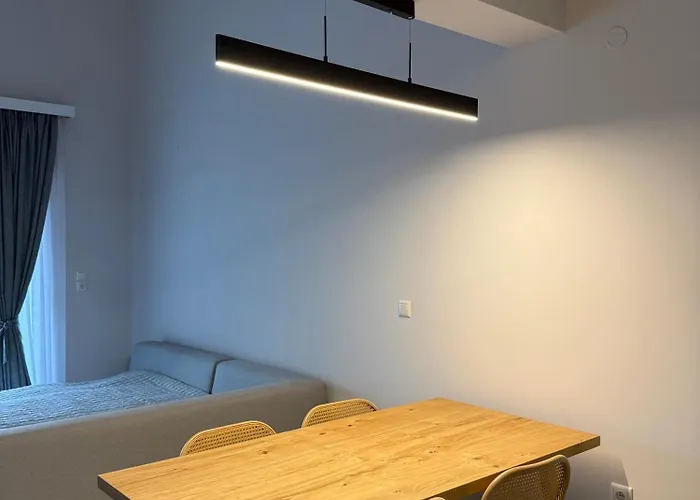 公寓式酒店 Roomelioti Ofrínion