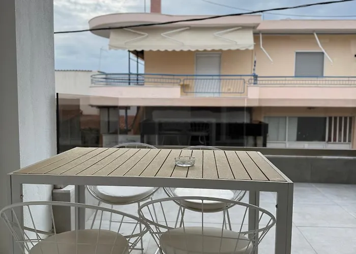 Roomelioti 公寓式酒店 Ofrínion